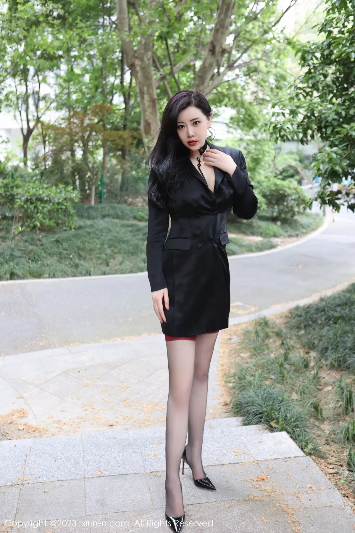 [XiuRen秀人网]第6950期王婉悠写真-秀人资源网